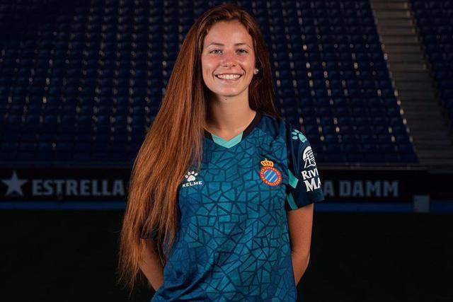 KELME公布西班牙人2020/21赛季主客场球衣-BJL平台(图5)
KELME公布西班牙人2020/21赛季主客场球衣-BJL平台(图5)